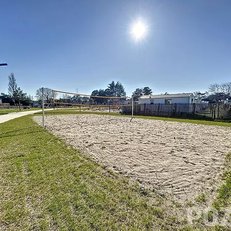 4 Pers Avec Piscine Chauffee, Terrasse Privative, A 2 Pas De La Et Commerces - Fr-1-361-467 *