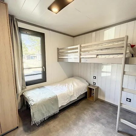 4 Pers Avec Piscine Chauffee, Terrasse Privative, A 2 Pas De La Et Commerces - Fr-1-361-467