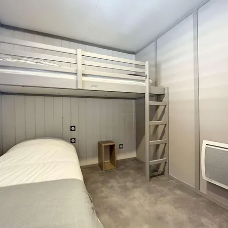 Chalet 4 Pers Avec Piscine Chauffee, Terrasse Privative, A 2 Pas De La Et Commerces - Fr-1-361-467 *