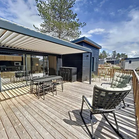 4 Pers Avec Piscine Chauffee, Terrasse Privative, A 2 Pas De La Et Commerces - Fr-1-361-467